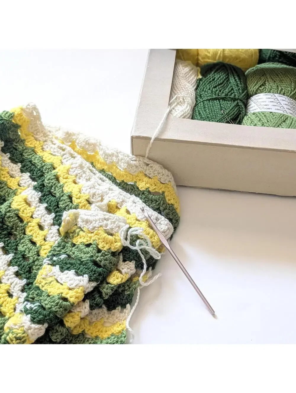1970s Vintage Vogart Crafts Designer Crochet Afghan Kit